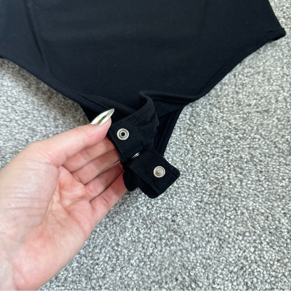 Prettylittlething Basic Black Cotton Blend Bandeau Bodysuit - Picture 4 of 8